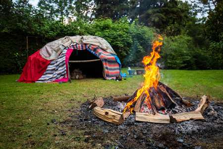 Sweat lodge ou hutte à sudation Sweat lodge hutte à sudation inipi sioux