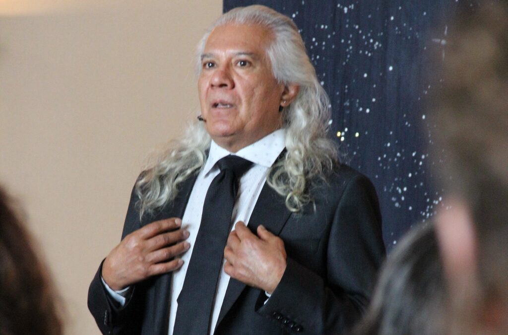 En mémoire d’Emaho : une lumière qui guide encore